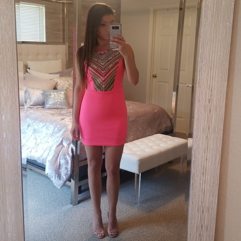 Hot pink Gianni Bini dress *NWT*